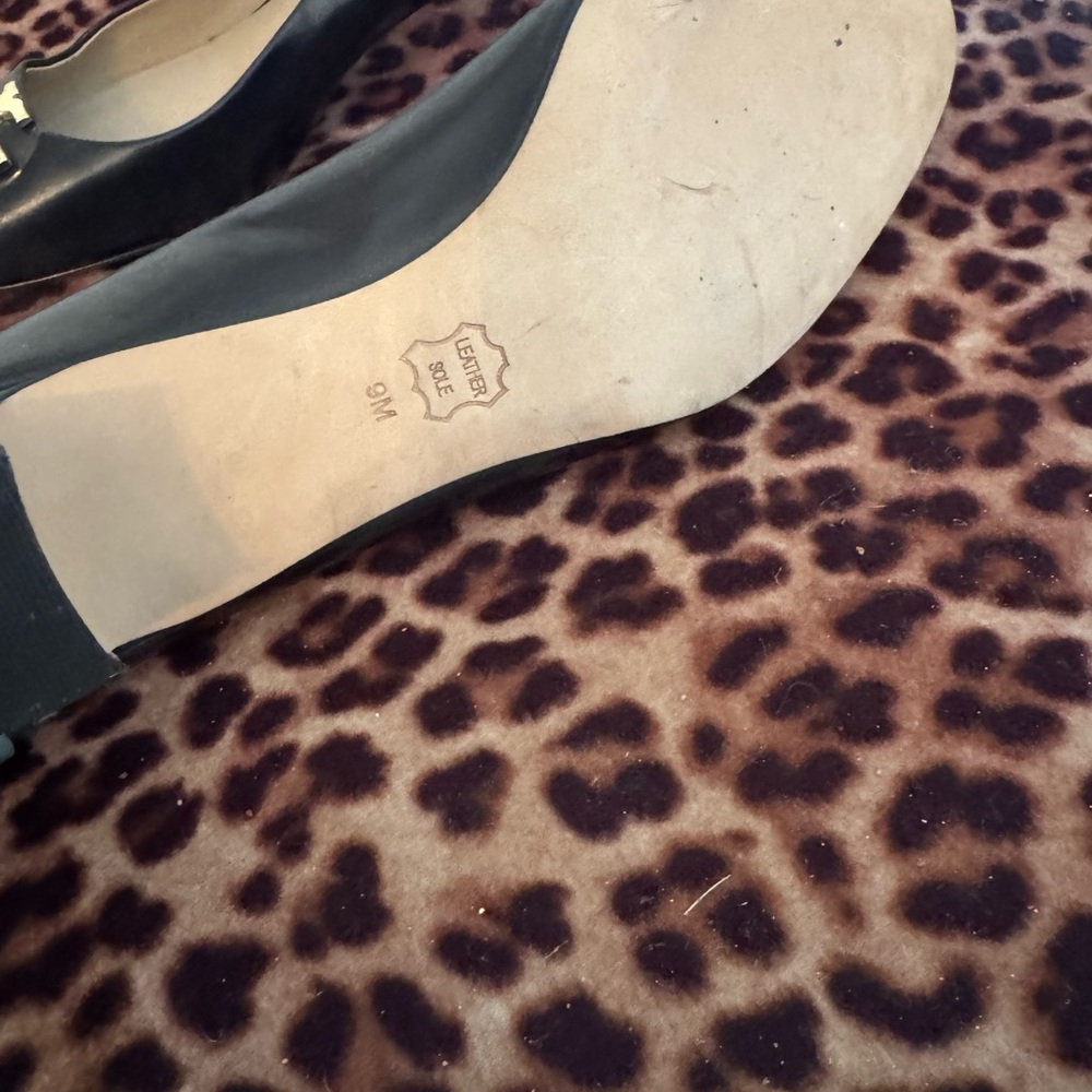 Tory Burch Black Leather Low Block Heels (9) - Picture 3 of 5